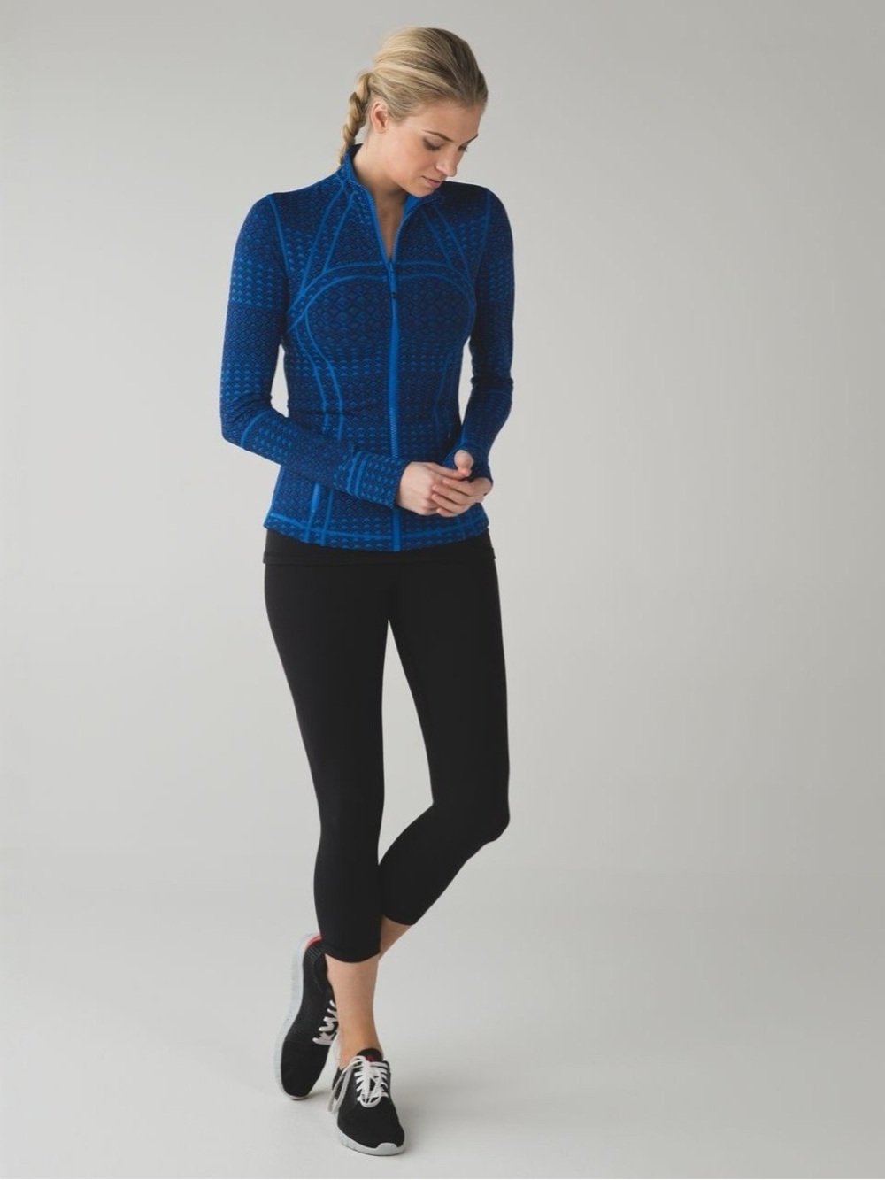 ❥Lululemon Define Jacket - Picture 3 of 3